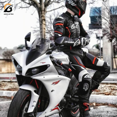 Bộ sưu tập găng tay moto bảo hộ lái xe an toàn, thiết kế thời trang.